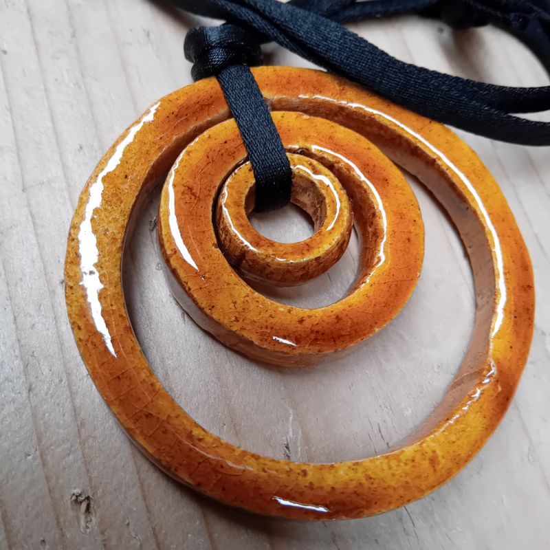 TURRIALBA PENDANT