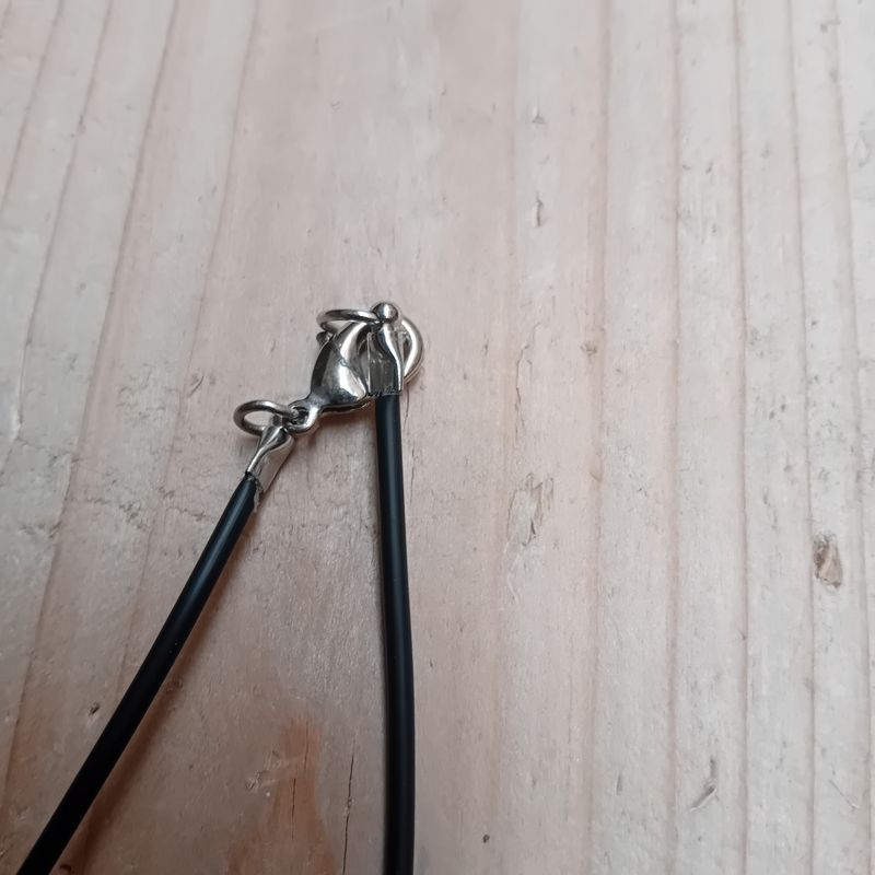 SHORT NECKLACE