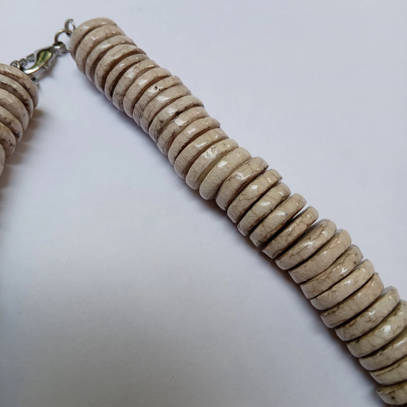 UNZEN MODEL NECKLACE