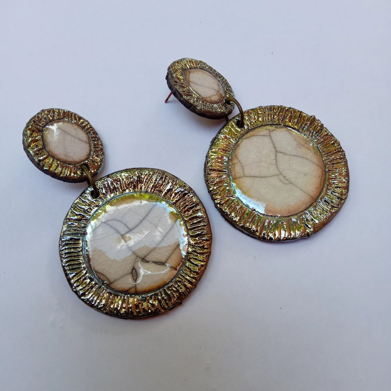 DANGLING EARRINGS