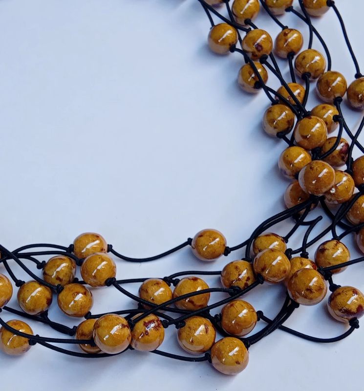 CALBUCO NECKLACE