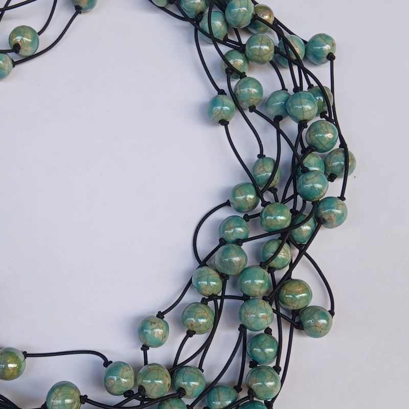 CALBUCO NECKLACE