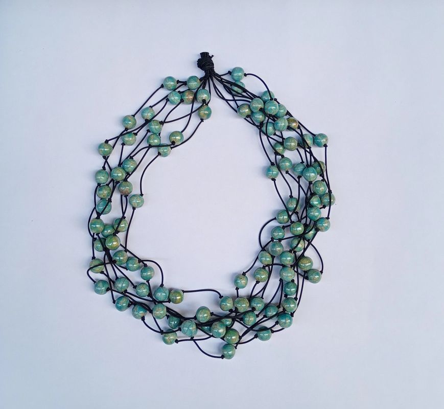 CALBUCO NECKLACE