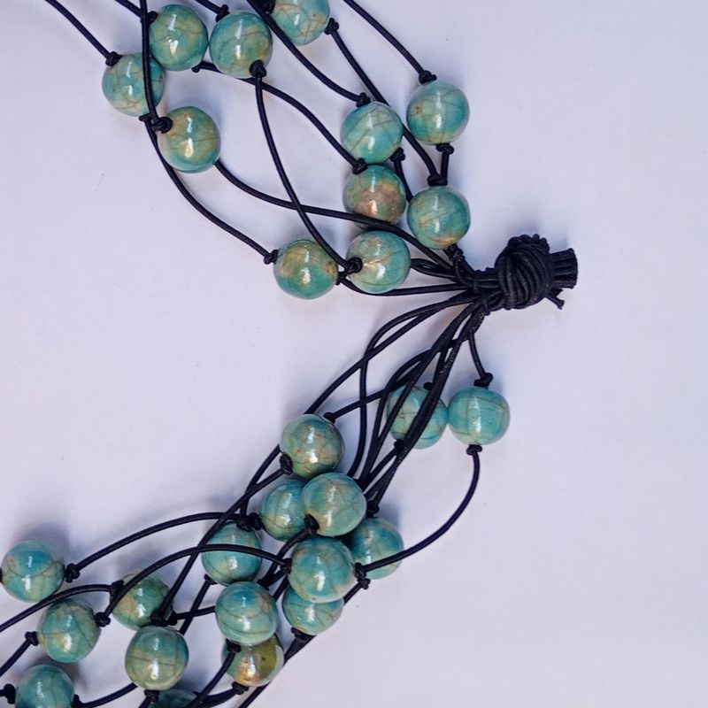CALBUCO NECKLACE