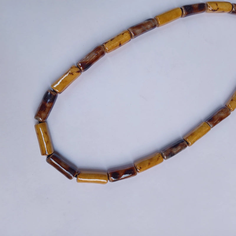 PINATUBO2 MODEL NECKLACE