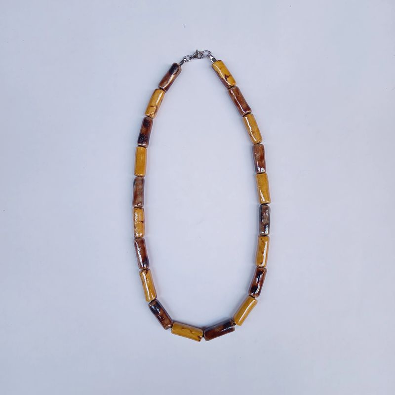 PINATUBO2 MODEL NECKLACE