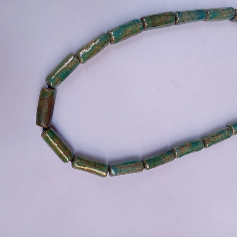 PINATUBO2 MODEL NECKLACE