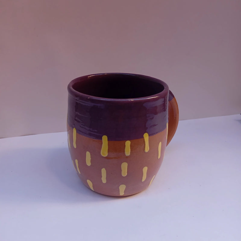 CUP WITH HANDLE