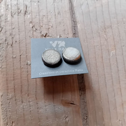 SMALL LOBE EARRINGS